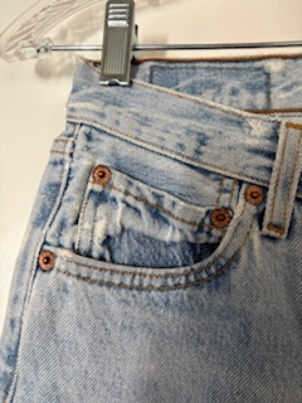 Levi's 501 Vintage-distressed jeans tag sz 28x34  dt June 1980 tag 0680 - Picture 11 of 16